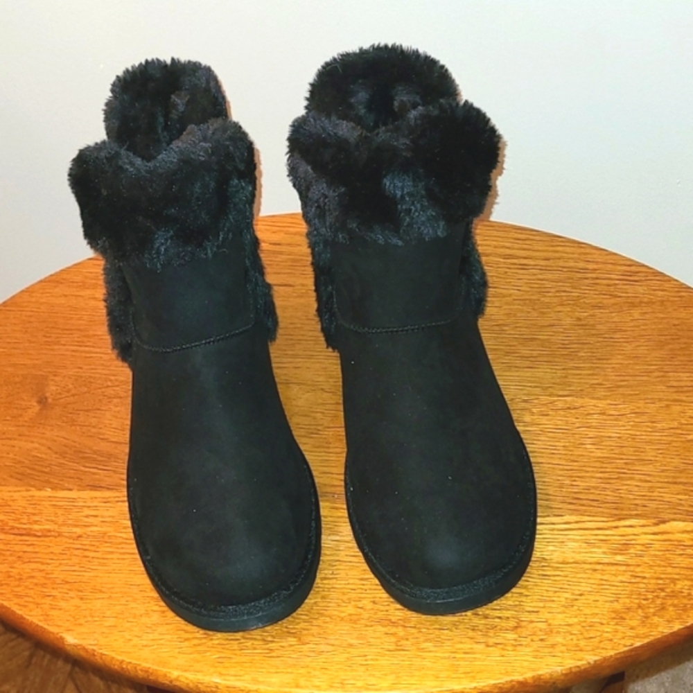NWT-SO Cicada Winter Boots